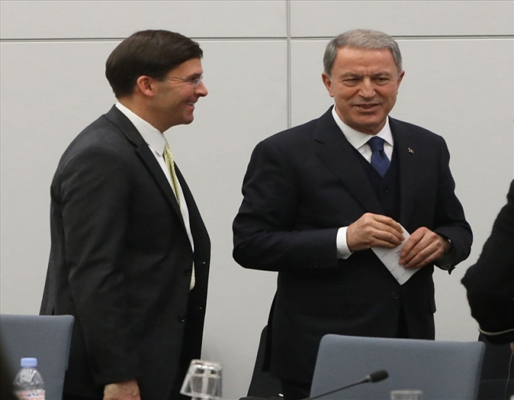 Bakan Akar, Abd Savunma Bakanı Esper İle Görüştü