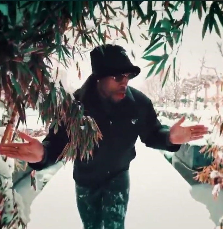 Daniel Sturridge’nin Kar Üstündeki Dansı Beğeni Topladı