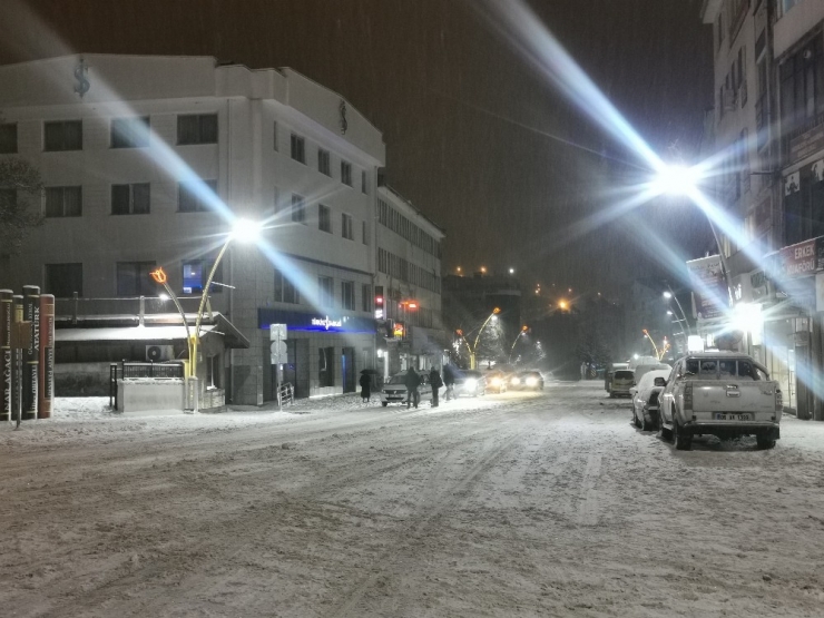 Tunceli’de Okullara Kar Tatili