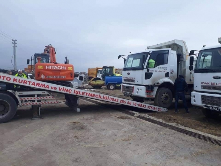 Uşak Belediyesine Haciz Şoku