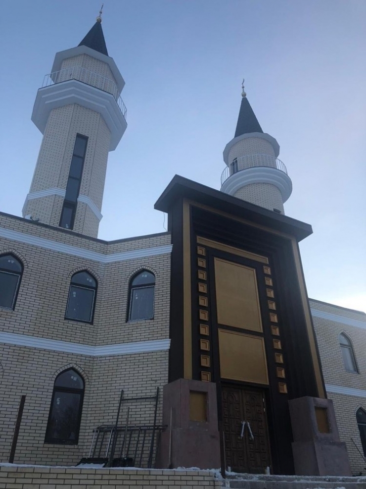 Gökdeniz Karadeniz’in Rusya’da Yaptırdığı Cami Tamamlanıyor