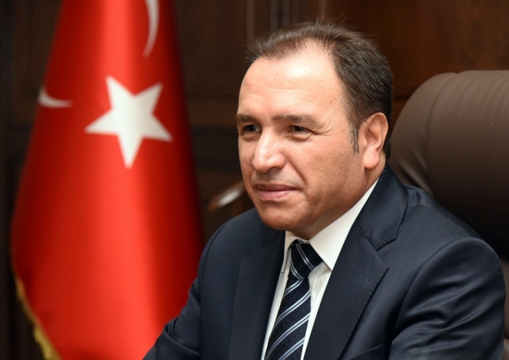 Afyonkarahisar Akü’ye Modern Hayvan Hastanesi Yapılacak