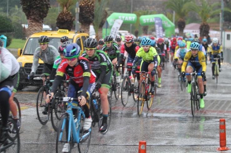 Alanya’da 234 Sporcu Pedal Çevirdi