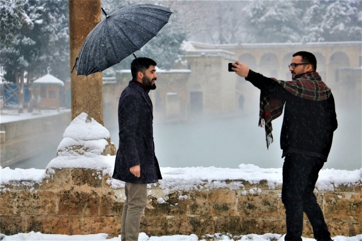 Balıklıgöl Beyaza Büründü