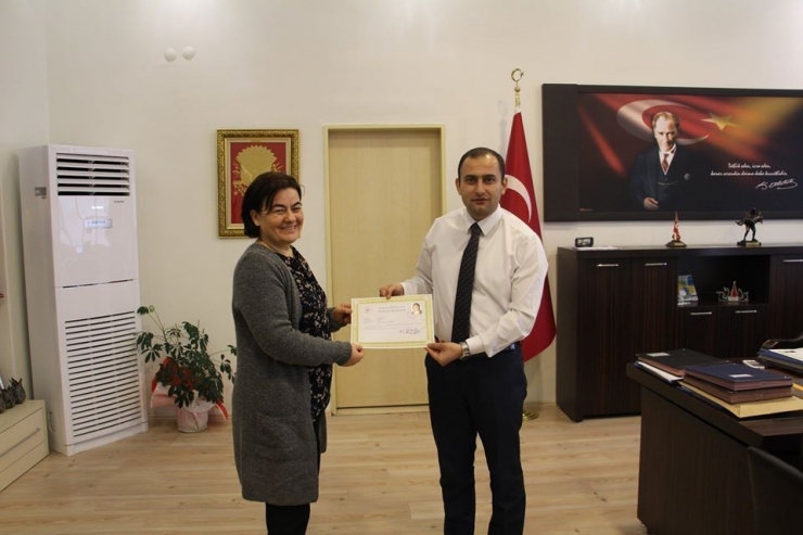 Başarılı Personeller Ödüllendirildi