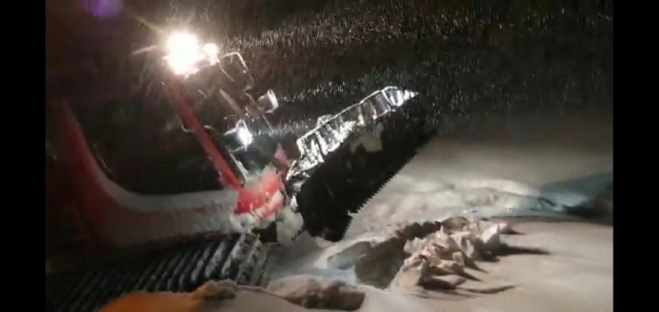 Bingöl’de Karlı Yollar Hasta Olan Çocuklar İçin Aşıldı