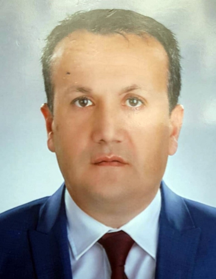 Doktora Bıçaklı Saldırı Girişimini Vatandaşlar Engelledi