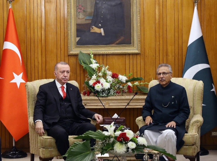 Cumhurbaşkanı Erdoğan, Pakistan Cumhurbaşkanı Alvi İle Görüştü