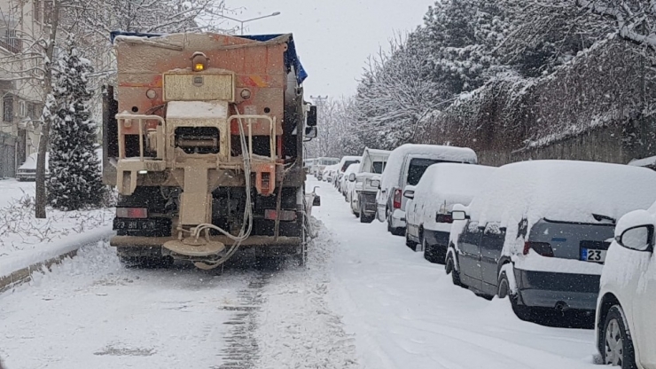 Elazığ’da Karla Mücadele