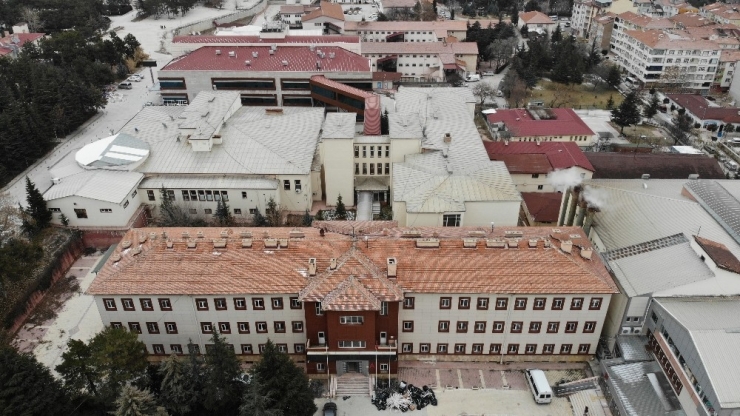 Eski Hastane Depremzedelere Ev Oldu