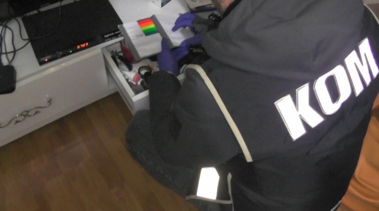 Eskişehir’de Tefecilik Ve Dolandırıcılık Operasyonu