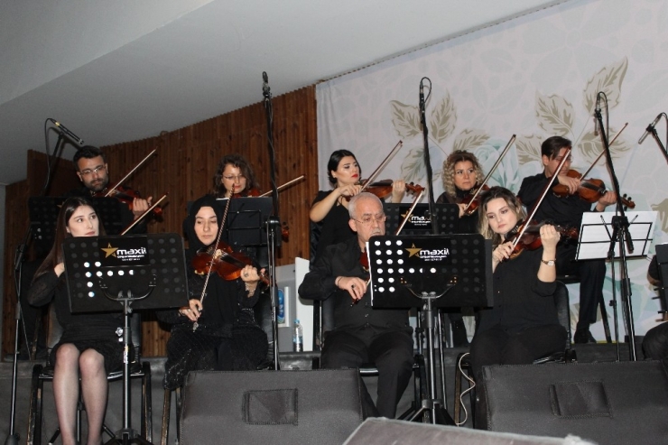 Eyüpsultan’da 40 Yıllık Evli Çiftlere Özel Program