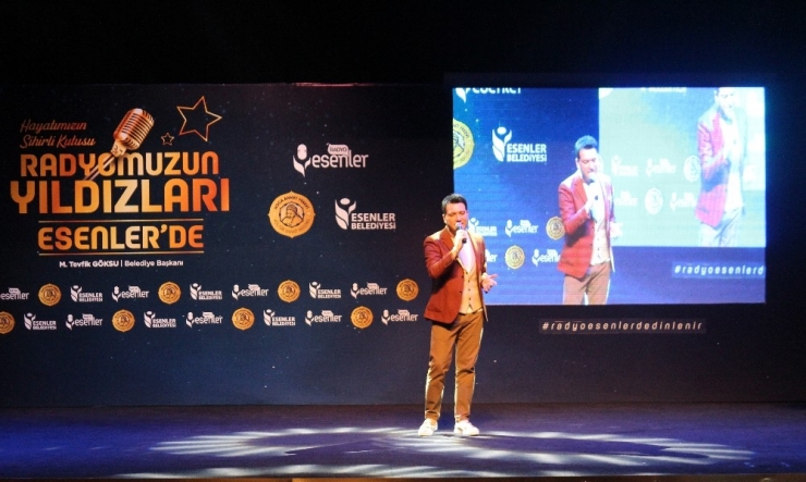 Usta Radyoculara Dünya Radyo Günü’nde Ödül