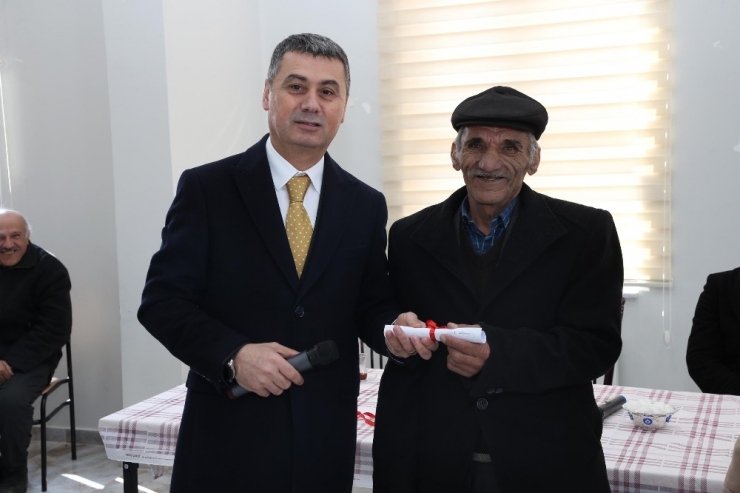 Dikilitaş’ta Tapu Sevinci