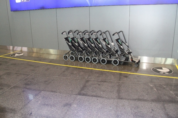 İstanbul Havalimanı’nda Ücretsiz Bebek Arabası Hizmeti