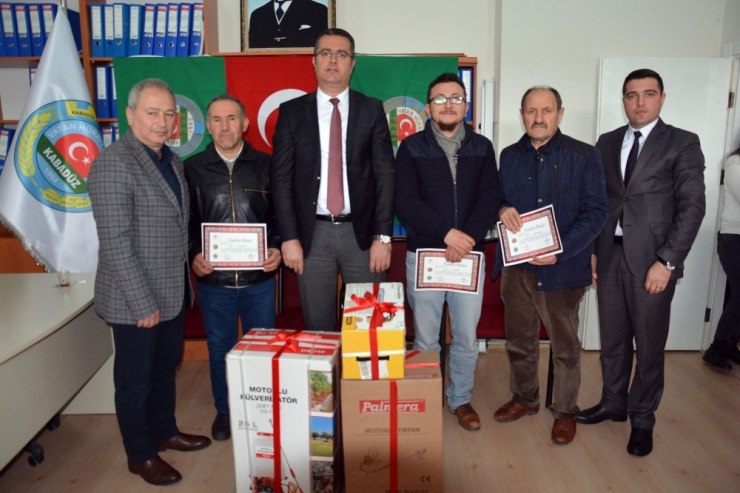 Dereceye Giren Çiftçilerin Ödülleri Verildi