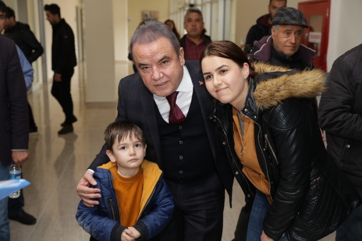 Başkan Böcek Kaş’ı Ziyaret Etti