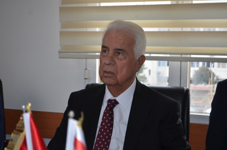 Eroğlu: "Bu Düşüncülerin Temsilcisi Kıbrıs Türk Halkını Temsil Edemez"