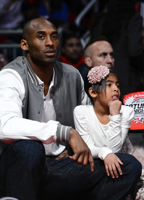 Kobe Bryant Ve Kızı Gianna Gizli Bir Törenle Defnedildi