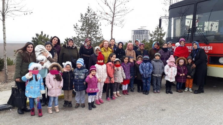 Mamaklı Miniklerin Sinema Keyfi