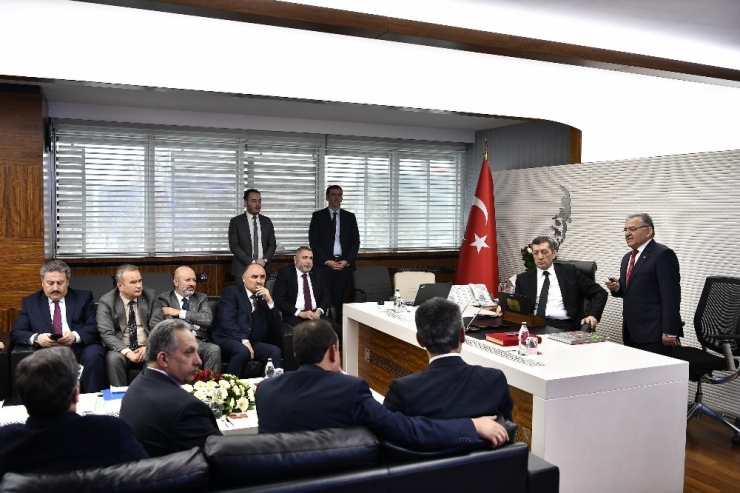 Milli Eğitim Bakanı Büyükşehir’de