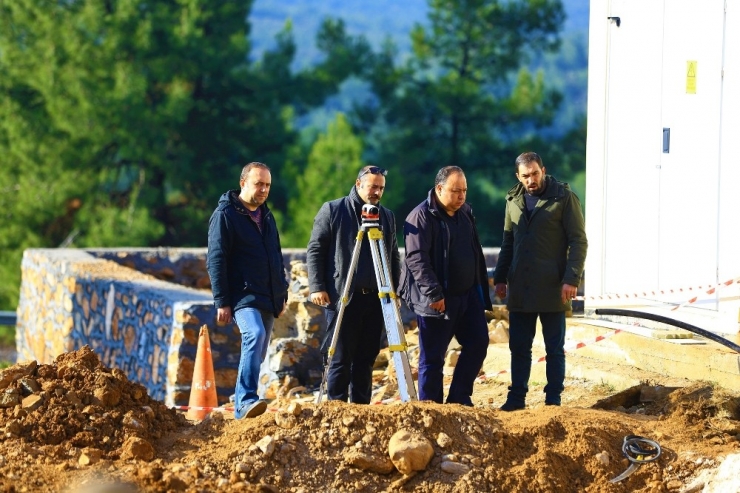 Menteşe Evleri Kanalizasyona Kavuşuyor