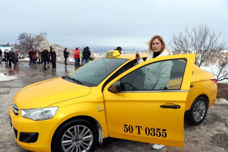 Şoför Nebahat’ı Örnek Aldı, Taksi Şoförü Oldu