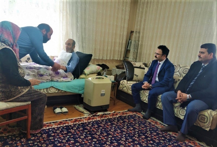 Kaymakam Alkan’dan Engellilere Ziyaret