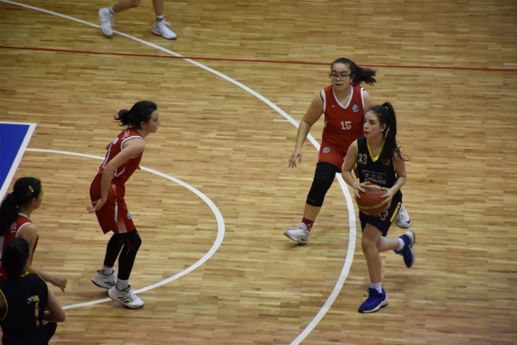 Potanın Perileri Isparta’da Boy Gösteriyor