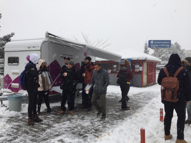 Çorba İkramı Kar Altında Da Devam Ediyor
