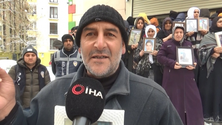 Evlat Nöbetindeki Ailelerden Para Aldıkları İddialarına Sert Tepki