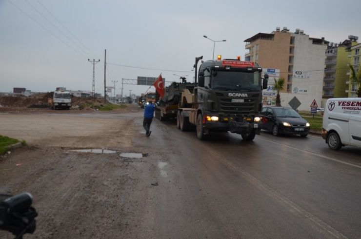 Sınıra Tank Sevkiyatı