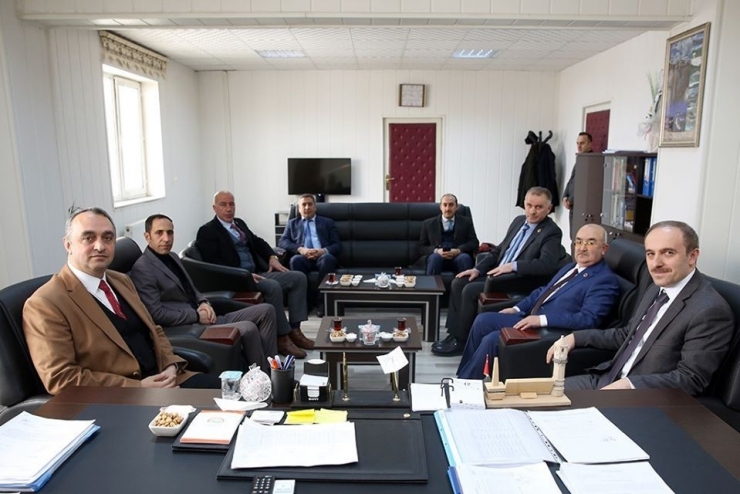 Vali Cüneyt Epcim, İl Genel Meclisi Üyeleriyle Buluştu
