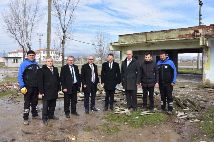 Yenişehir Biber Pazarı Yıkılıyor