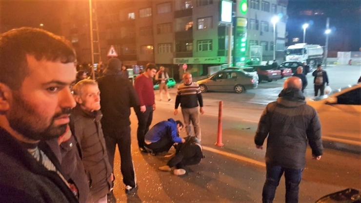 Yayalara Çarpan Sürücünün Ehliyetine 2 Yıl El Konuldu