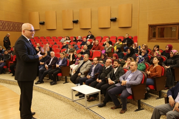 Aile Okulunu Bitirip Mutluluk Yoluna Çıktılar