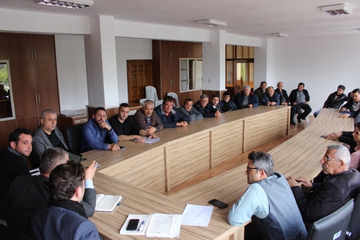 Finike Ve Kumluca’da Ulaşımla İlgili Toplantı Yapıldı