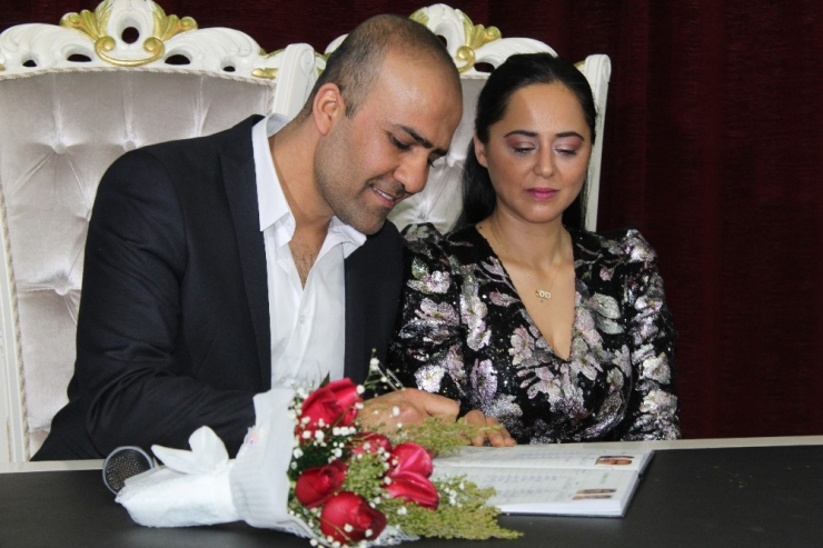 Başkan Lokman Çağırıcı, Genç Çiftin Nikah Davetini Geri Çevirmedi