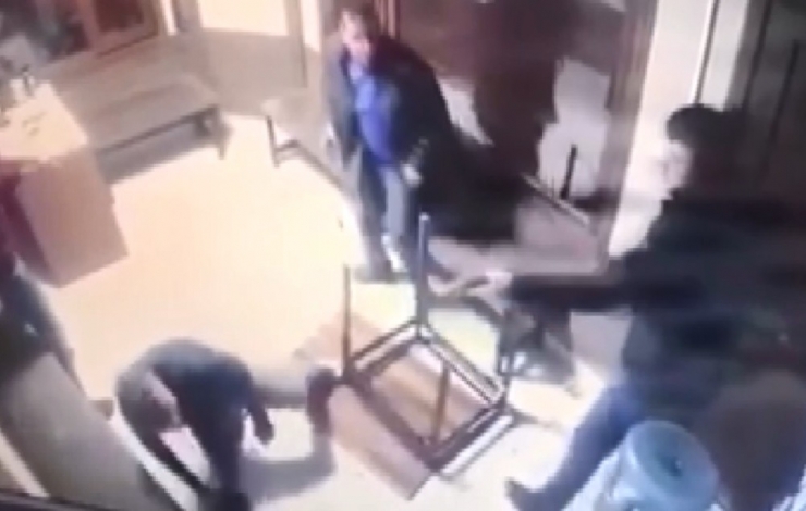 Başkent’te Silahlı Saldırgan Taksi Durağını Bastı: 1 Yaralı