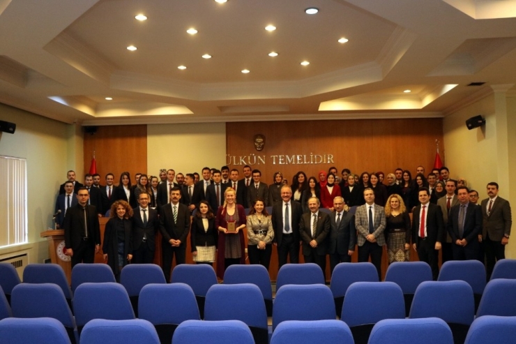 Hakim Ve Savcı Adaylarına ‘Duygu Yönetimi’ Semineri