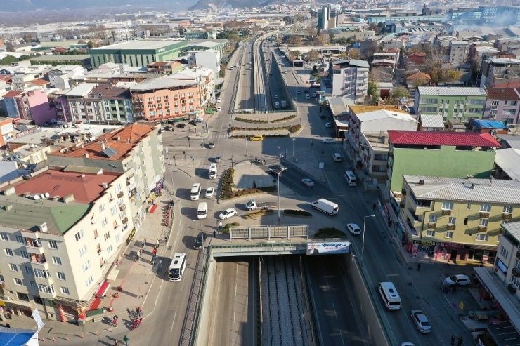 Bursa Trafikte 2 Yılda 141 Şehrin Önüne Geçti