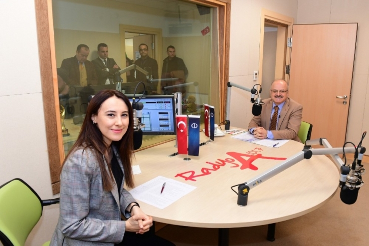 Vali Çakacak, Radyo A’ya Konuk Oldu