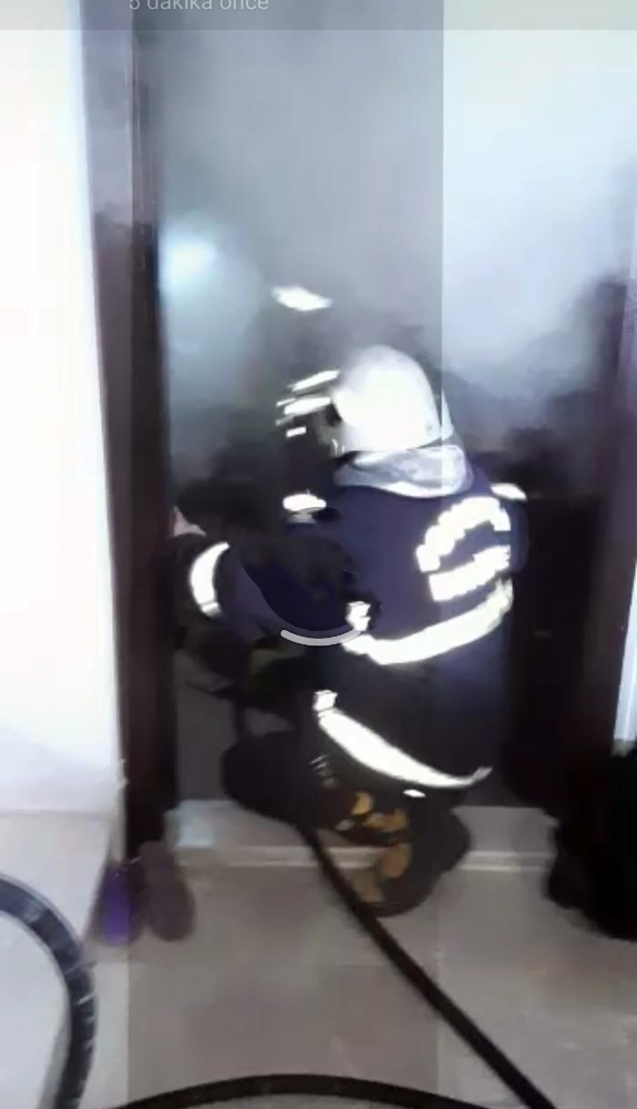 Ütünün Fişte Unutulmasıyla Yangın Çıktı