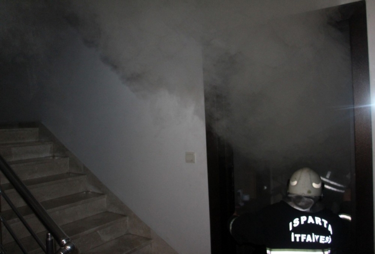 Ütünün Fişte Unutulmasıyla Yangın Çıktı