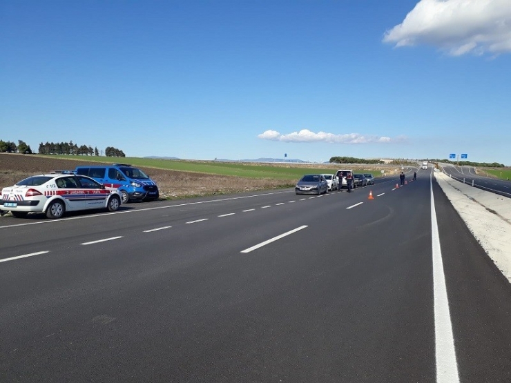 Jandarmadan ’Emniyet Kemeri Ve Cep Telefonu’ Denetimi