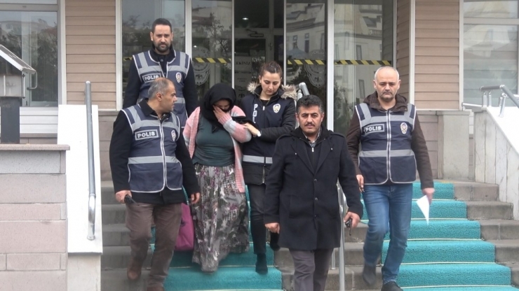 34 Ayrı Suçtan Aranan Hırsızlık Zanlısı Kadın Yakalandı