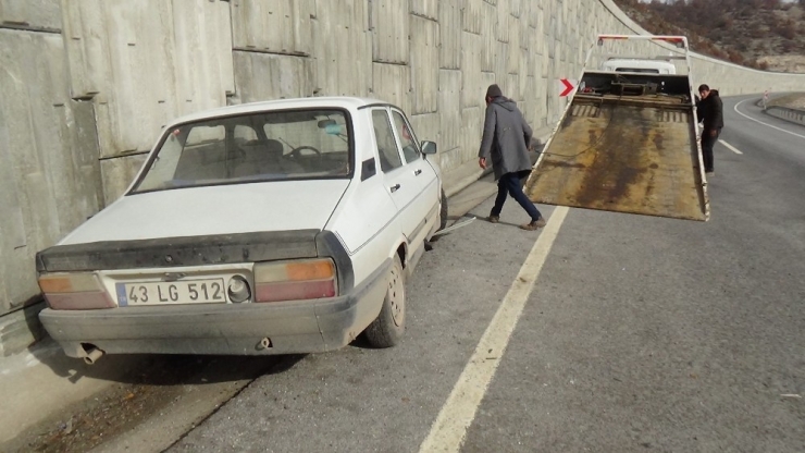 Hastaneye Giderken Kazada Can Verdi