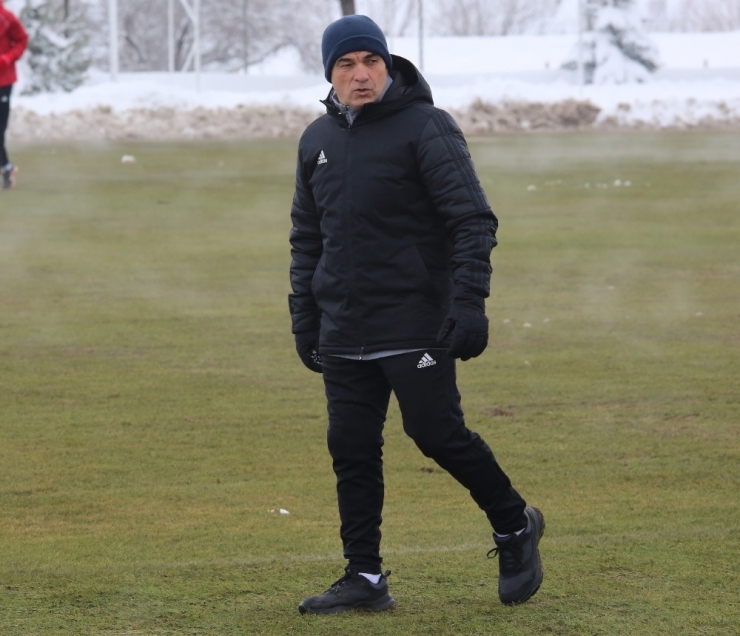 Rıza Çalımbay: "Hedefimiz Trabzon’dan Puan Ya Da Puanlar Almak"