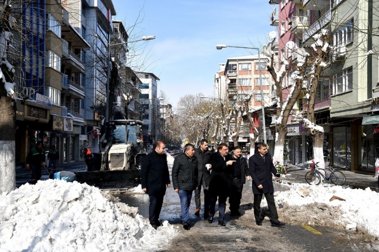 Malatya’da Karla Mücadele Çalışması