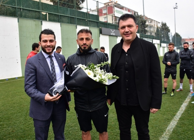 Manisa Fk Maç Saatini Beklemeye Başladı